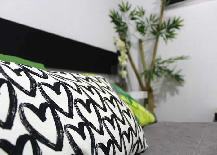 Surycan Tropical Garden פלאייה דל אינגלז